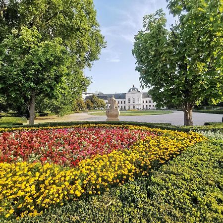 Cozyhome In Old Town, Presidential Apartment Bratislava Exterior foto